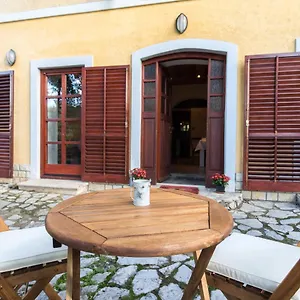 https://zelena-oaza-u-centru-grada.primorje-gorskikotar.com